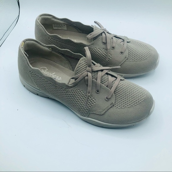 Skechers Womens Sneakers Memory‎ Foam Scalloped Edge Stretch Beige Size 9W - Picture 2 of 13